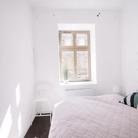 Piotrkowska 50 & Narutowicza Five-room Elite Enclave - New Listing