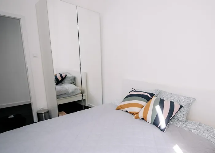 Piotrkowska 50 & Narutowicza Five-room Elite Enclave - New Listing 公寓 罗兹