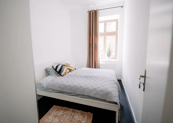 Daire Piotrkowska 50 & Narutowicza Five-room Elite Enclave - New Listing Łódź